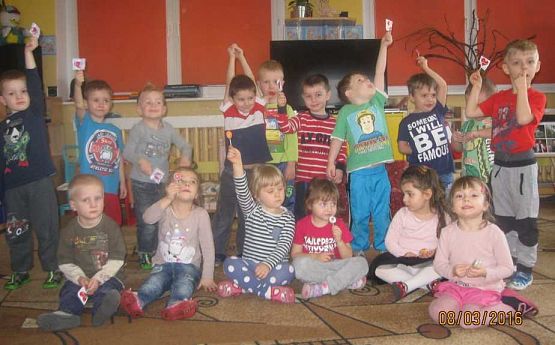 Grafika #9: Dzień Kobiet 08.03.2016r.