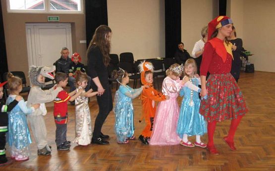 Grafika #23: Ach, co to był za bal04.02.2016r.