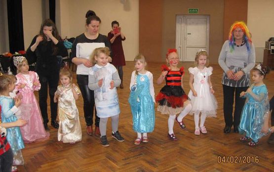 Grafika #30: Ach, co to był za bal04.02.2016r.