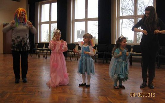 Grafika #41: Ach, co to był za bal04.02.2016r.