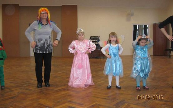 Grafika #43: Ach, co to był za bal04.02.2016r.