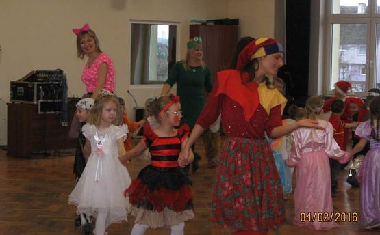 Grafika #45: Ach, co to był za bal04.02.2016r.