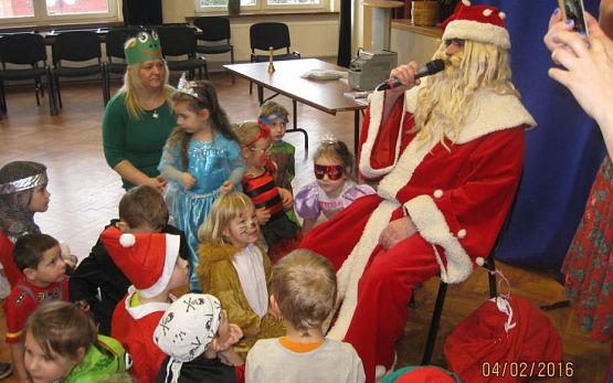 Grafika #52: Ach, co to był za bal04.02.2016r.