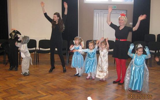 Grafika #6: Ach, co to był za bal04.02.2016r.