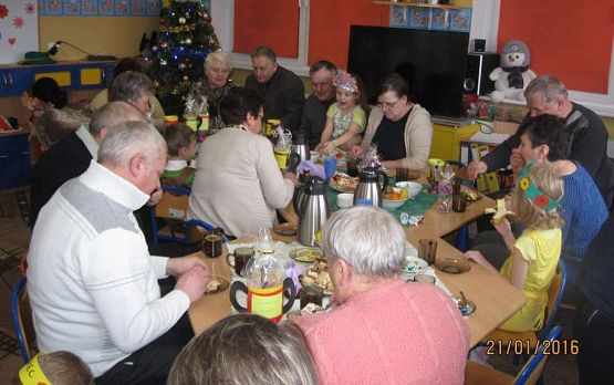 Grafika #26: Dzień Babci i Dziadka gr. starszaków 21.01.2016