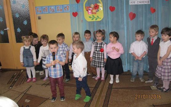 Grafika #11: Dzień Babci i Dziadka -grupa maluszków 21.01.2016