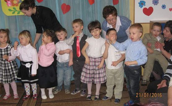 Grafika #15: Dzień Babci i Dziadka -grupa maluszków 21.01.2016