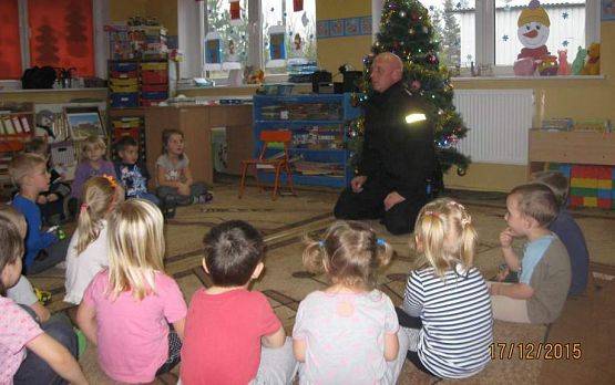 Grafika #0: Spotkanie z policjantem 17.12.2015r.