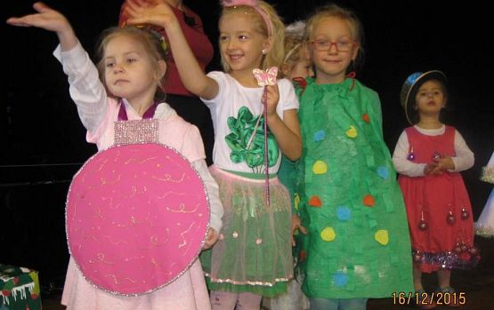 Grafika #2: Świąteczne zamieszanie 16.12.2015r.