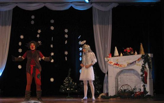 Grafika #4: Teatrzyk Zamieszanie ze świętami 07.12.2015r.