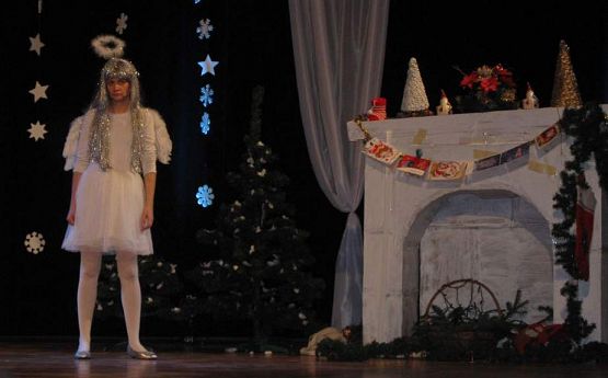 Grafika #5: Teatrzyk Zamieszanie ze świętami 07.12.2015r.