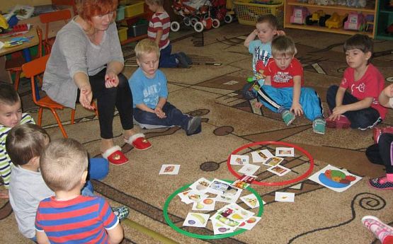 Grafika #11: Zdrowa żywność -sałatka owocowa 10.11.2015 r.