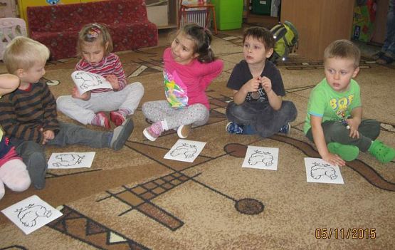 Grafika #25: Zajęcia logopedyczne- Maluszki 05.11.2015r.