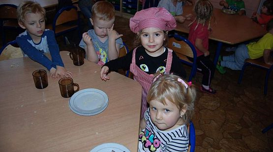 Grafika #2: Nasi pracowici dyżurni 04.11. 2015r.