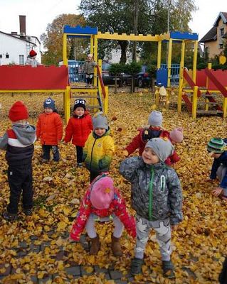 Grafika #6: Zabawy z jesienią 