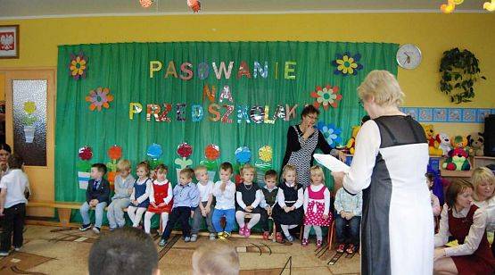 Grafika #24: Dzień Edukacji Narodowej i Pasowanie na Przedszkolaka 16.10.2015r.