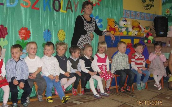 Grafika #46: Dzień Edukacji Narodowej i Pasowanie na Przedszkolaka 16.10.2015r.