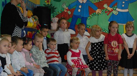 Grafika #8: Dzień Edukacji Narodowej i Pasowanie na Przedszkolaka 16.10.2015r.