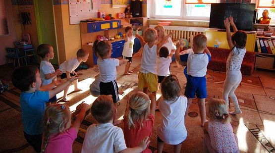 Grafika #1: Gimnastyka zdrowa jest !!!