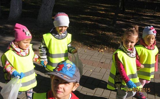 Grafika #11: Udział w Akcji Sprzątania Świata 24.09.2015