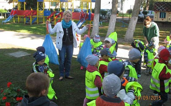 Grafika #14: Udział w Akcji Sprzątania Świata 24.09.2015