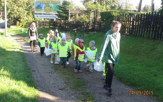 Grafika #3: Udział w Akcji Sprzątania Świata 24.09.2015