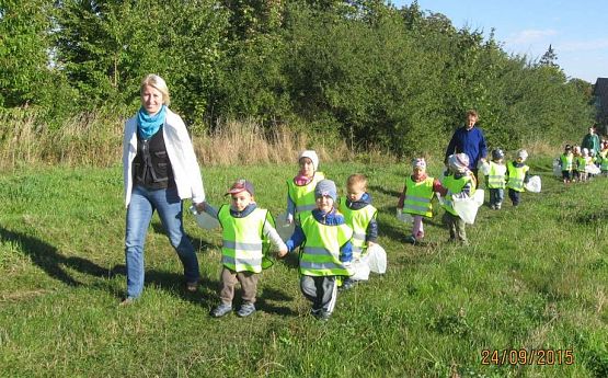 Grafika #4: Udział w Akcji Sprzątania Świata 24.09.2015