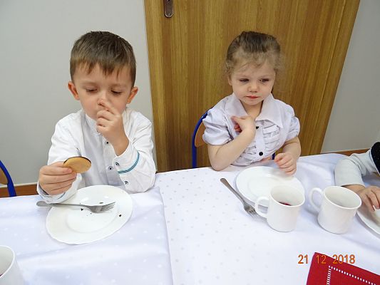 Grafika #5: Wigilia cz. III