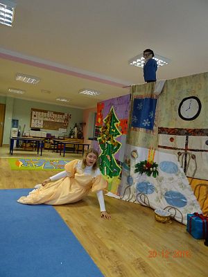 Grafika #3: Przedstawienie teatralne Dziadek do orzechów cz. III