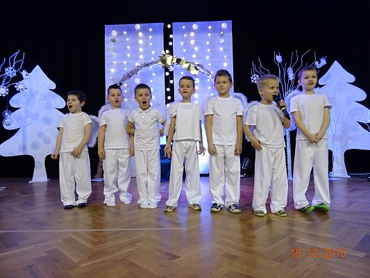 Grafika #1: Musical Bożonarodzeniowy cz. VII