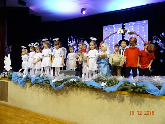 Grafika #4: Musical Bożonarodzeniowy cz. VI