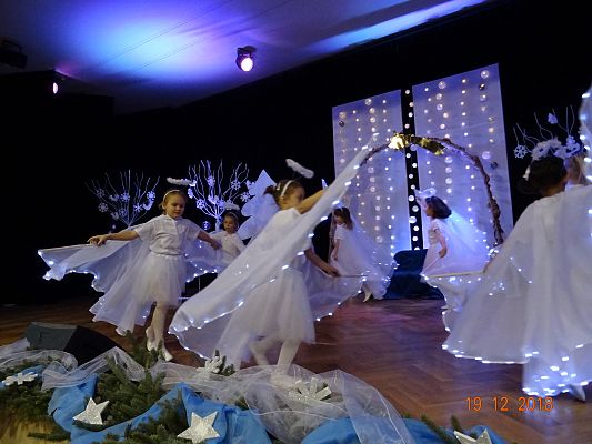 Grafika #7: Musical Bożonarodzeniowy cz. VI