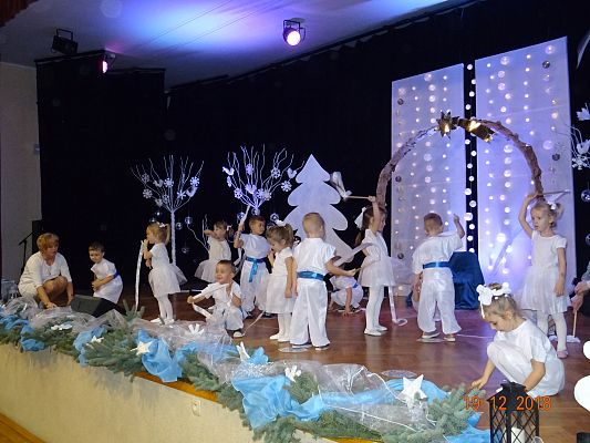 Grafika #5: Musical Bożonarodzeniowy cz. IV