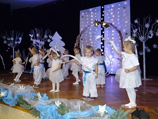 Grafika #6: Musical Bożonarodzeniowy cz. IV