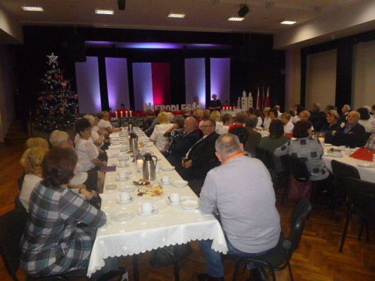 Grafika #1:  100  LAT NIEPODLEGŁOŚCI gościnny występ starszaków w GOKiS w Wicku cz. I