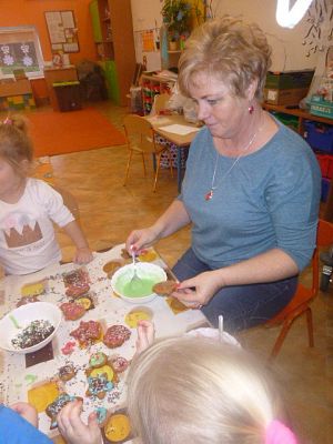 Grafika #7: Przygotowania do Świąt  Motylki