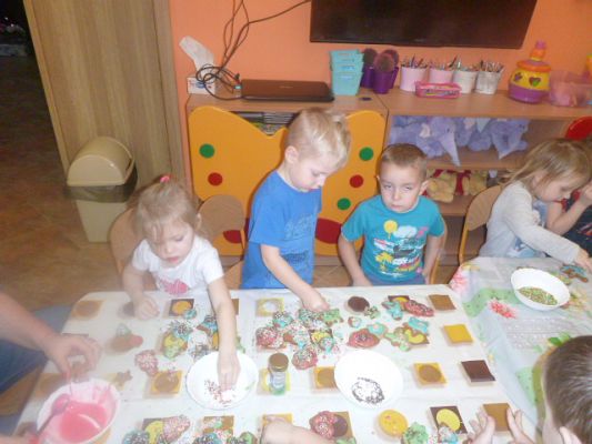 Grafika #0: Przygotowania do  Świąt -Motylki