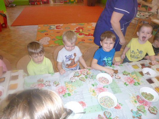 Grafika #6: Przygotowania do  Świąt -Motylki