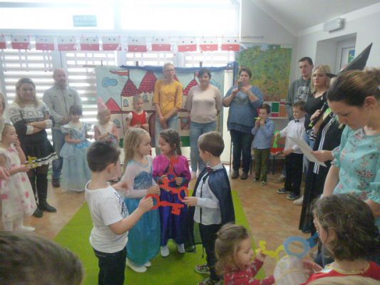 Grafika #1: Andrzejki cz. III Sowy