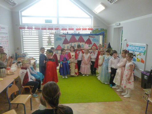 Grafika #7: Andrzejki cz.I Sowy