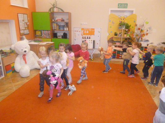 Grafika #2: Dzień Pluszowego Misia - gr. I Motylki