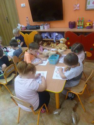 Grafika #6: Dzień Pluszowego Misia - gr. I Motylki