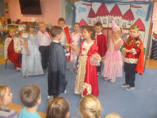 Grafika #5: Niespełnione marzenie Kopciuszka cz. II