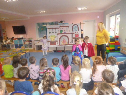 Grafika #0: Niespełnione marzenie Kopciuszka cz. I