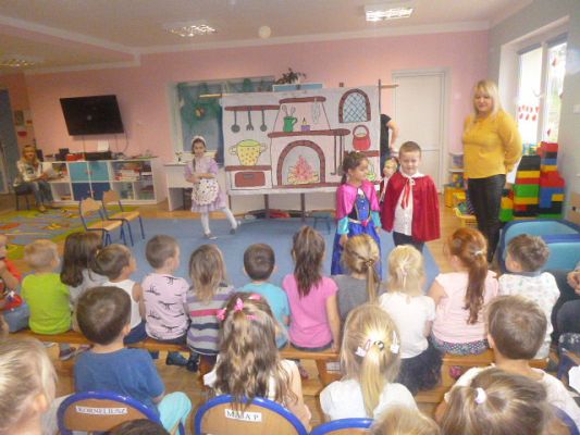 Grafika #1: Niespełnione marzenie Kopciuszka cz. I