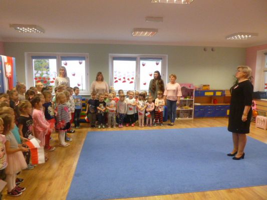 Grafika #0: Rekord dla Niepodległej