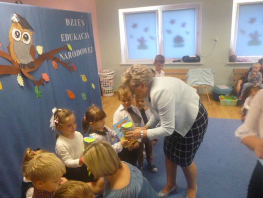 Grafika #5: Dzień Edukacji Narodowej i Pasowanie na Przedszkolaka cz.V