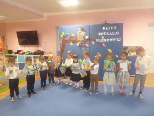 Grafika #7: Dzień Edukacji Narodowej i Pasowanie na Przedszkolaka cz.V