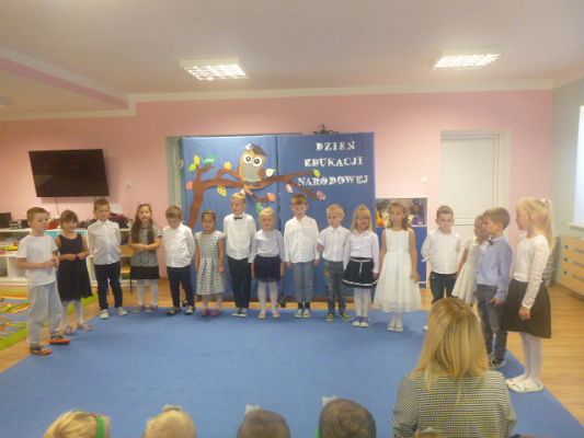 Grafika #2: Dzień Edukacji Narodowej i Pasowanie na Przedszkolaka cz.III