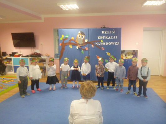 Grafika #7: Dzień Edukacji Narodowej i Pasowanie na Przedszkolaka cz.III